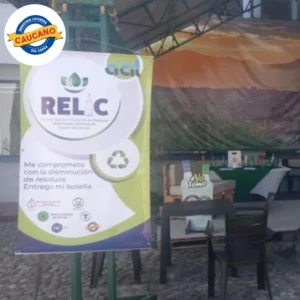 Con el acompañamiento de la Industria Licorera del Cauca, Relic presentó a la comunidad cómo se llevan a cabo las estrategias en la reincorporación de envases y empaques dentro del compromiso ambiental de la industria del sector licores del país.